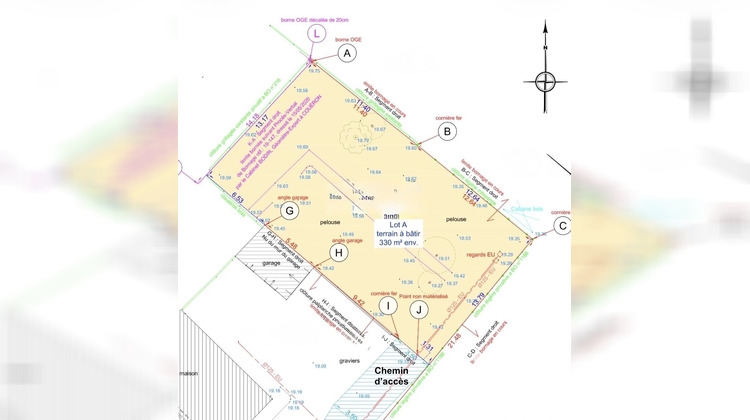 Ma-Cabane - Vente Terrain Saint-Étienne-de-Montluc, 330 m²