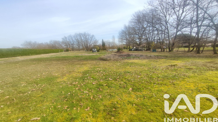 Ma-Cabane - Vente Terrain Saint-Étienne-de-Tulmont, 1311 m²