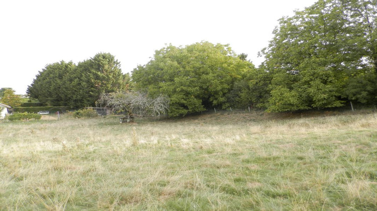 Ma-Cabane - Vente Terrain SAINT AMOUR, 2248 m²