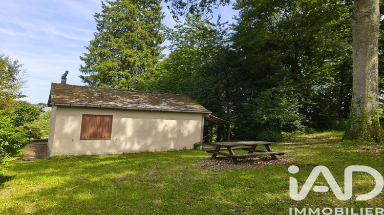 Ma-Cabane - Vente Terrain Saint-Antoine-du-Rocher, 1330 m²