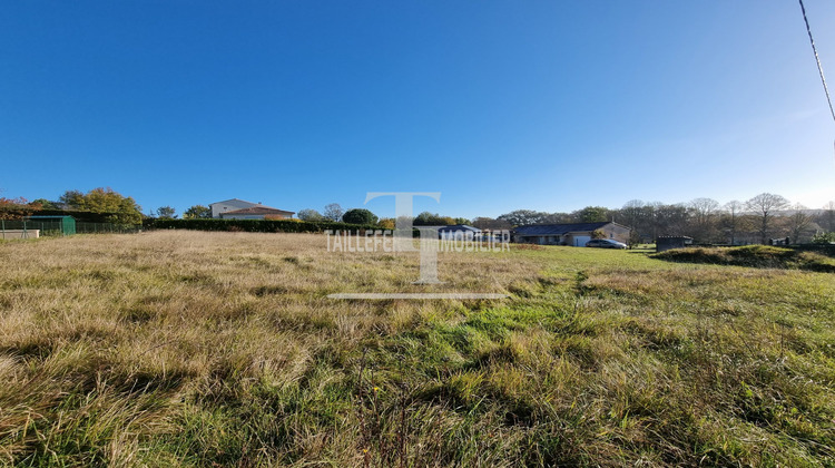 Ma-Cabane - Vente Terrain Saint-Astier, 1900 m²