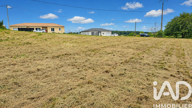 Ma-Cabane - Vente Terrain Saint-Astier, 1383 m²