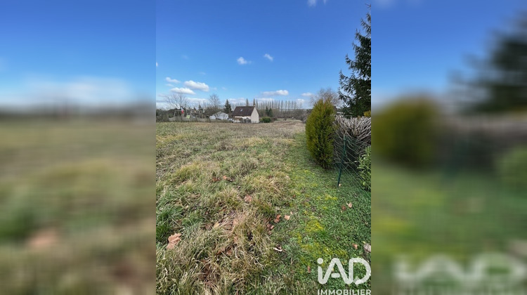 Ma-Cabane - Vente Terrain Saint-Aubin-sur-Yonne, 1321 m²