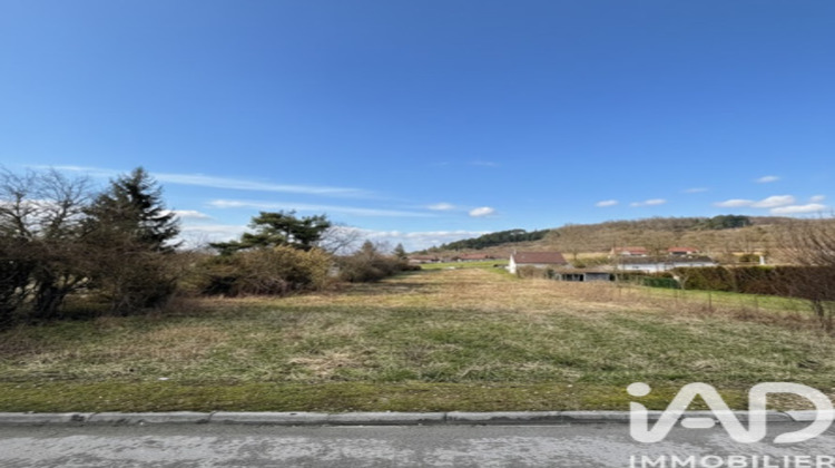 Ma-Cabane - Vente Terrain Saint-Aubin-sur-Yonne, 1321 m²