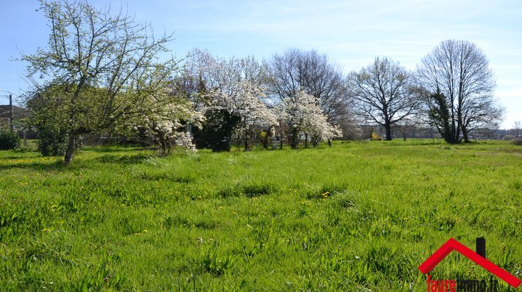 Ma-Cabane - Vente Terrain Saint-Aulaire, 1407 m²