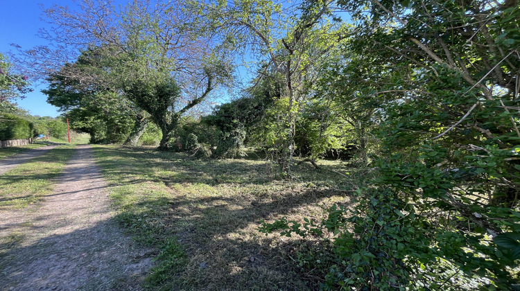 Ma-Cabane - Vente Terrain Saint-Benin-d'Azy, 2700 m²