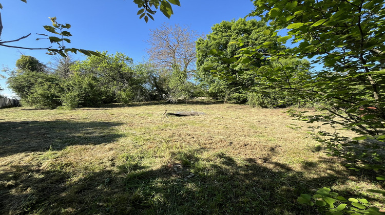 Ma-Cabane - Vente Terrain Saint-Benin-d'Azy, 2700 m²