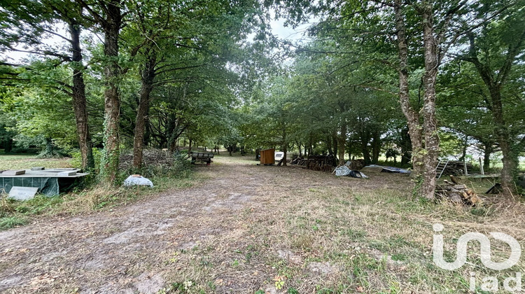Ma-Cabane - Vente Terrain Saint-Benoît-la-Forêt, 4628 m²