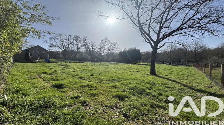 Ma-Cabane - Vente Terrain Saint-Benoît-la-Forêt, 4628 m²