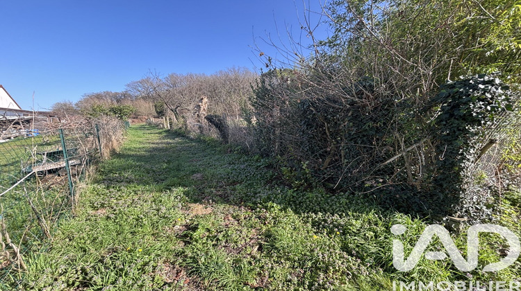 Ma-Cabane - Vente Terrain Saint-Benoît-la-Forêt, 4628 m²