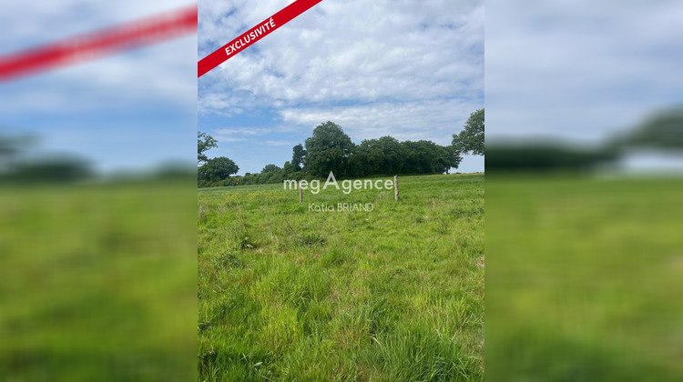 Ma-Cabane - Vente Terrain SAINT BERTHEVIN, 31800 m²