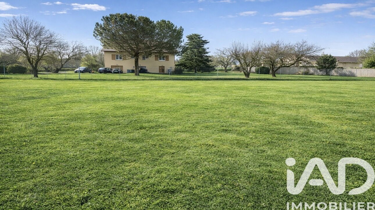 Ma-Cabane - Vente Terrain Saint-Bonnet-de-Mure, 534 m²