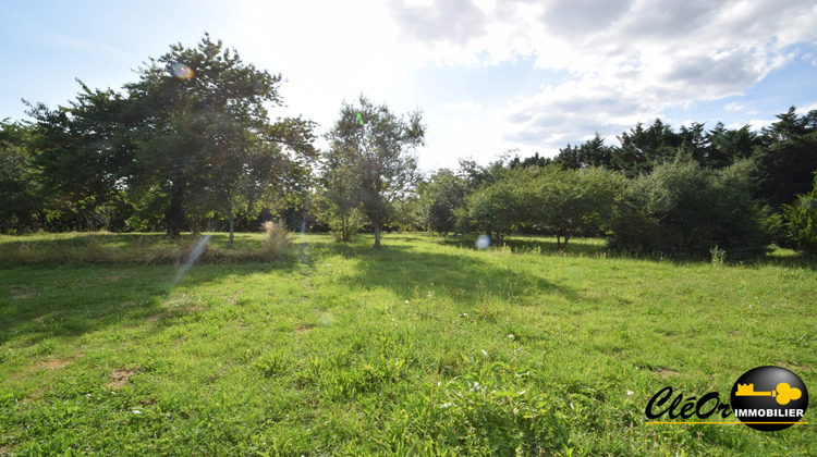 Ma-Cabane - Vente Terrain Saint-bonnet-en-bresse, 2000 m²