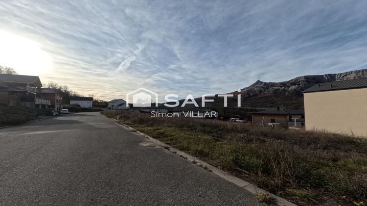 Ma-Cabane - Vente Terrain Saint-Bonnet-en-Champsaur, 421 m²