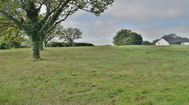 Ma-Cabane - Vente Terrain Saint-Bonnet-l'Enfantier, 1500 m²