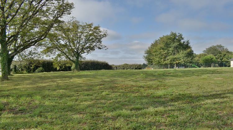 Ma-Cabane - Vente Terrain Saint-Bonnet-l'Enfantier, 1500 m²