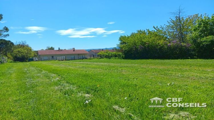 Ma-Cabane - Vente Terrain Saint-Bonnet-près-Riom, 983 m²