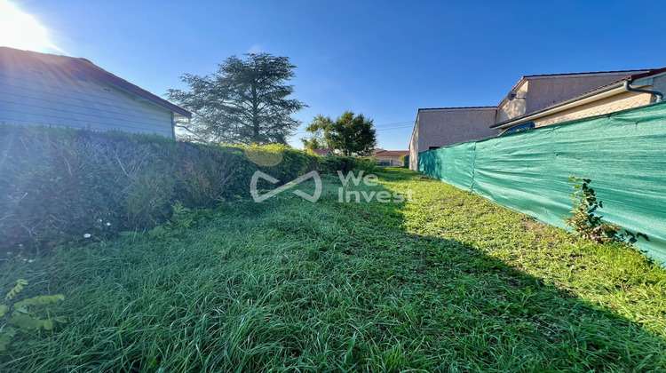 Ma-Cabane - Vente Terrain Saint-Bonnet-près-Riom, 949 m²