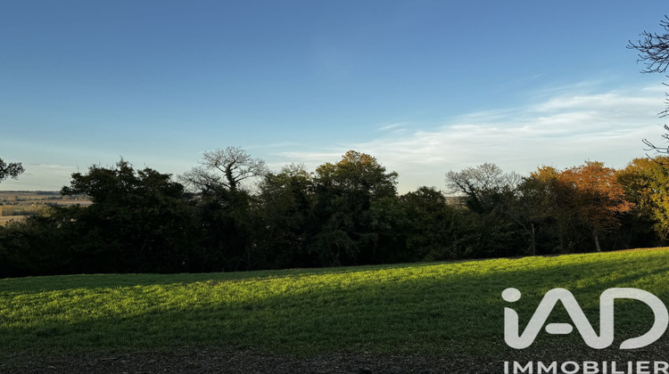 Ma-Cabane - Vente Terrain Saint-Bonnet-sur-Gironde, 1022 m²