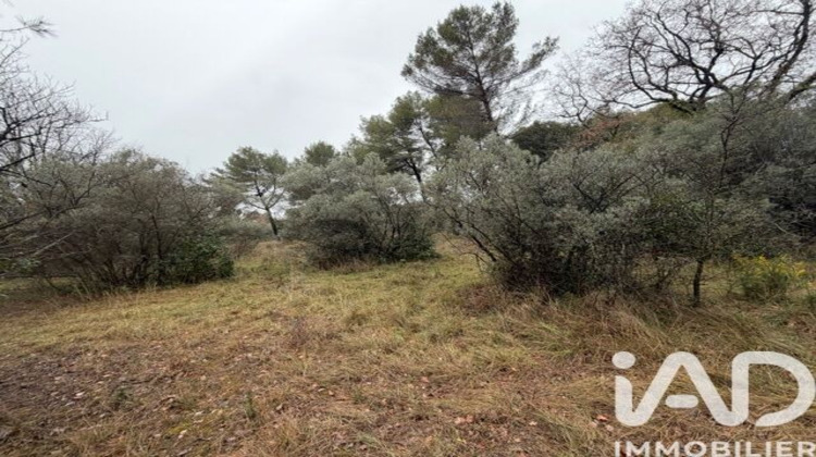 Ma-Cabane - Vente Terrain Saint-Cannat, 6805 m²