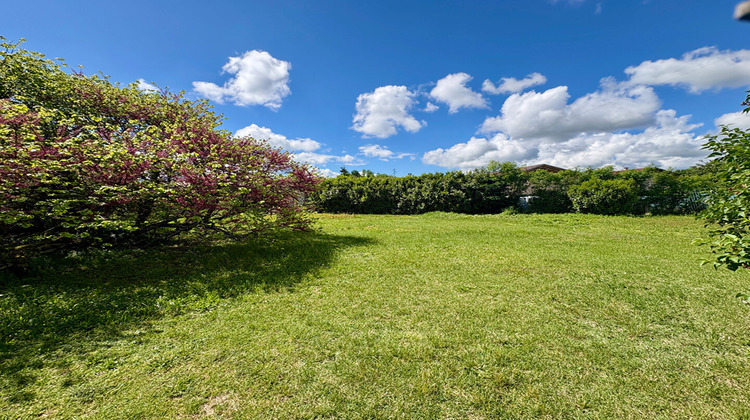 Ma-Cabane - Vente Terrain SAINT-CASSIEN, 874 m²