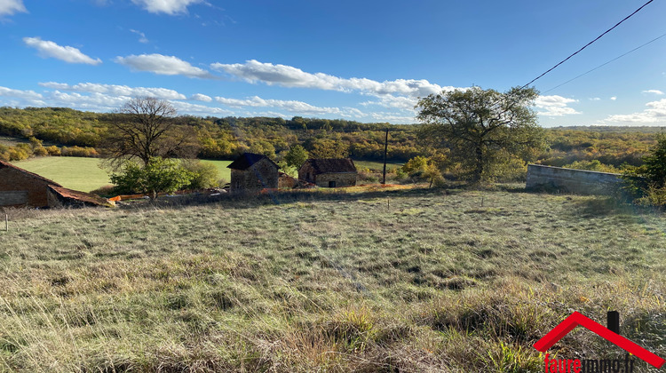 Ma-Cabane - Vente Terrain Saint-Cernin-de-Larche, 2355 m²