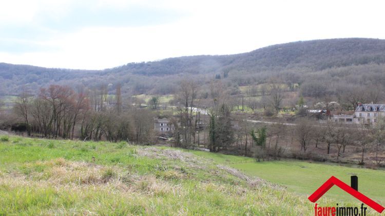 Ma-Cabane - Vente Terrain Saint-Cernin-de-Larche, 1500 m²