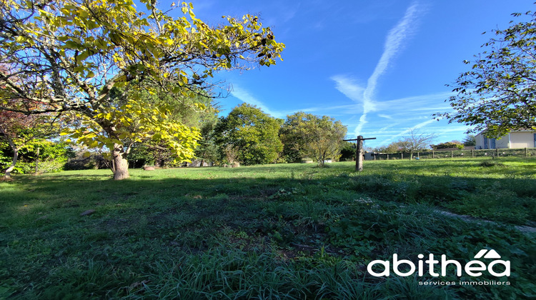 Ma-Cabane - Vente Terrain Saint-Ciers-d'Abzac, 696 m²