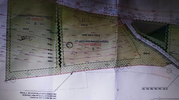 Ma-Cabane - Vente Terrain SAINT CLAR, 2735 m²