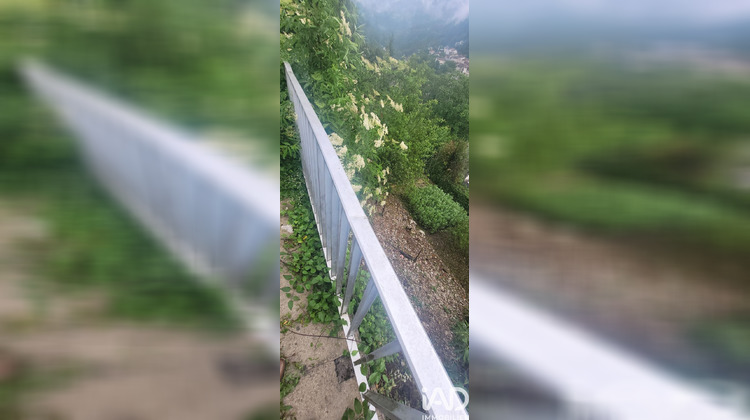 Ma-Cabane - Vente Terrain Saint-Claude, 1000 m²