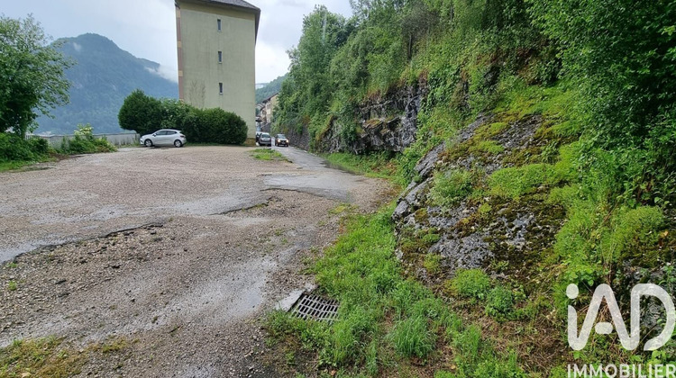 Ma-Cabane - Vente Terrain Saint-Claude, 1000 m²