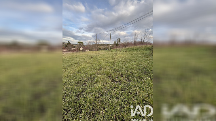 Ma-Cabane - Vente Terrain Saint-Crépin-d'Auberoche, 2276 m²