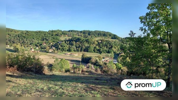 Ma-Cabane - Vente Terrain Saint-Cyprien, 1946 m²