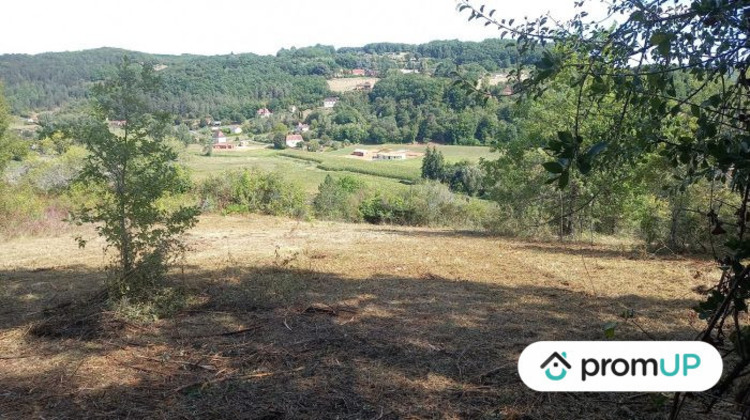 Ma-Cabane - Vente Terrain Saint-Cyprien, 1946 m²