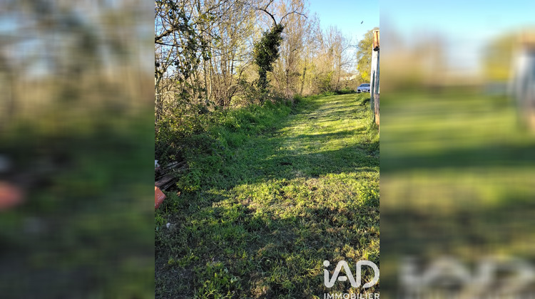 Ma-Cabane - Vente Terrain Saint-Cyr-du-Doret, 724 m²