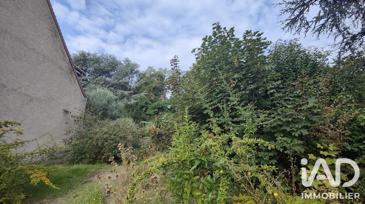 Ma-Cabane - Vente Terrain Saint-Cyr-sur-Loire, 739 m²