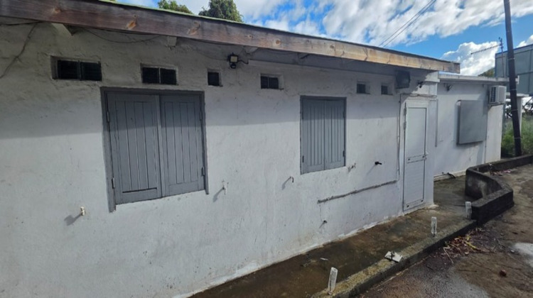 Ma-Cabane - Vente Terrain SAINT DENIS, 766 m²