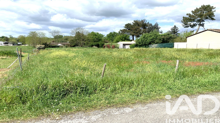 Ma-Cabane - Vente Terrain Saint-Denis-de-Pile, 1026 m²