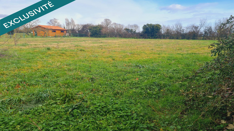 Ma-Cabane - Vente Terrain Saint-Etienne-de-Brillouet, 1344 m²