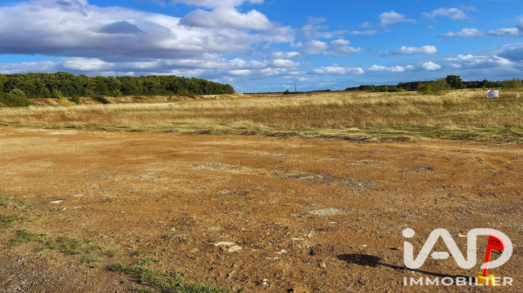 Ma-Cabane - Vente Terrain Saint-Florent-sur-Cher, 923 m²