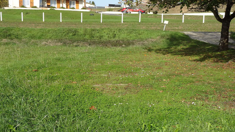 Ma-Cabane - Vente Terrain SAINT-FRONT-DE-PRADOUX, 1762 m²