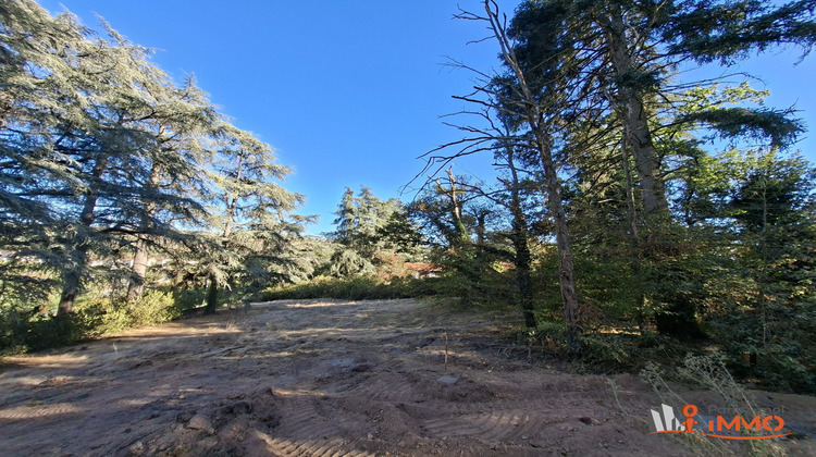 Ma-Cabane - Vente Terrain Saint-Galmier, 1800 m²