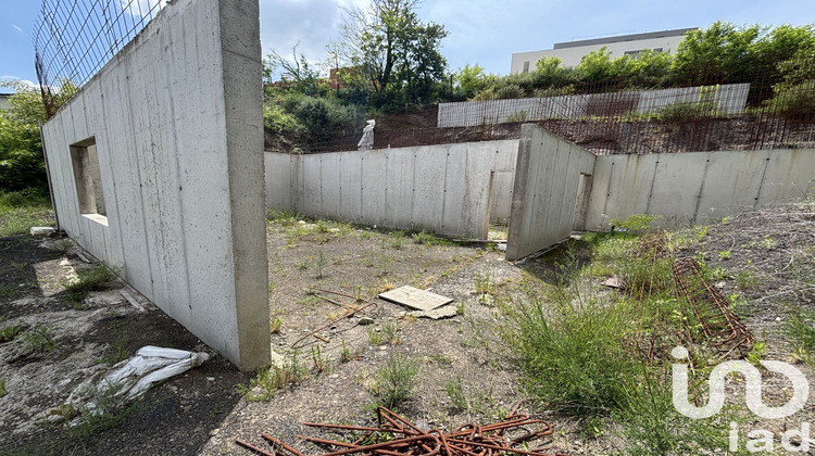 Ma-Cabane - Vente Terrain Saint-Genest-Lerpt, 641 m²