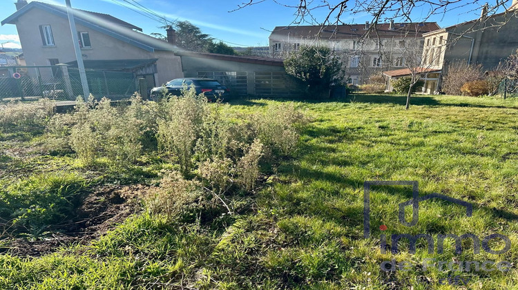 Ma-Cabane - Vente Terrain Saint-Genest-Lerpt, 500 m²