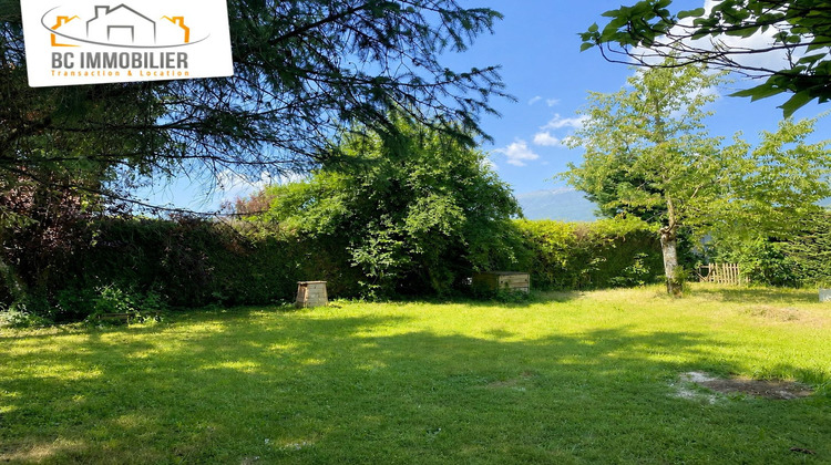 Ma-Cabane - Vente Terrain Saint-Genis-Pouilly, 500 m²