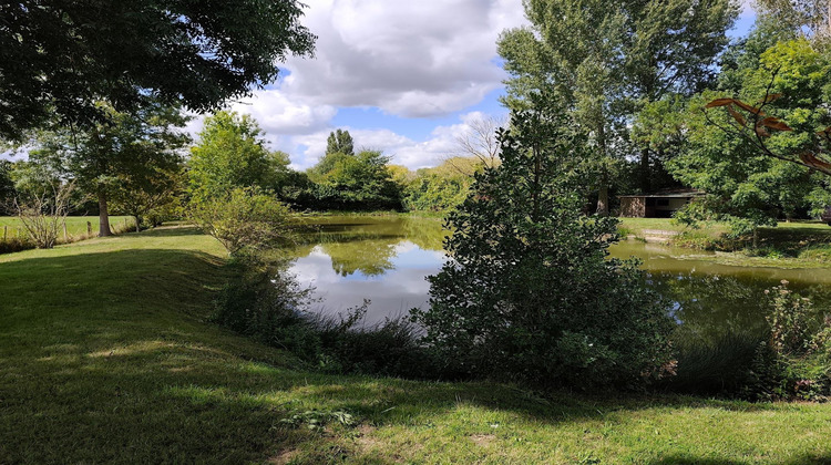 Ma-Cabane - Vente Terrain Saint-Genou, 6113 m²