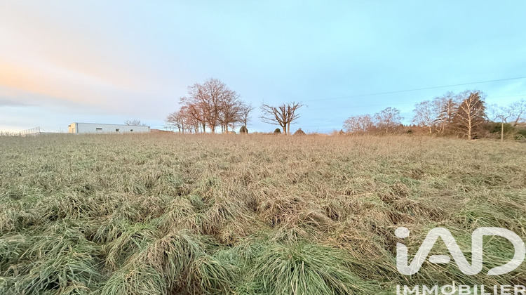 Ma-Cabane - Vente Terrain Saint-Georges-de-Mons, 2539 m²