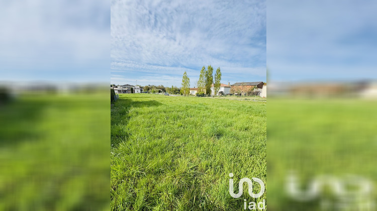 Ma-Cabane - Vente Terrain Saint-Georges-des-Coteaux, 743 m²