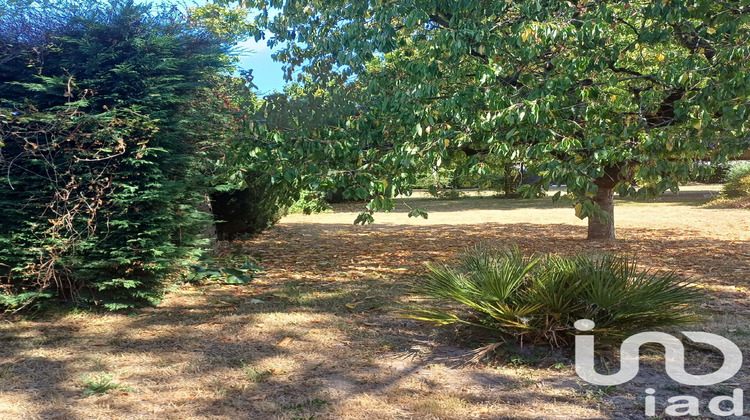 Ma-Cabane - Vente Terrain Saint-Georges-sur-Loire, 698 m²