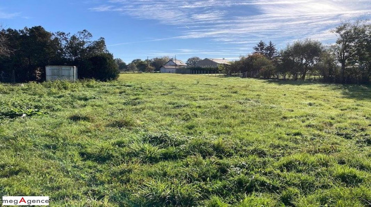 Ma-Cabane - Vente Terrain SAINT GERAND LE PUY, 1948 m²